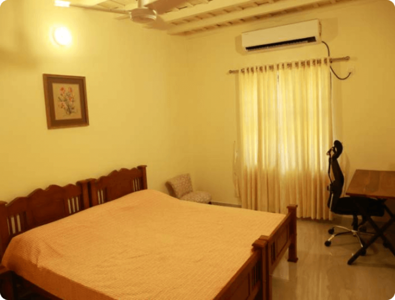 Spacious bedroom
