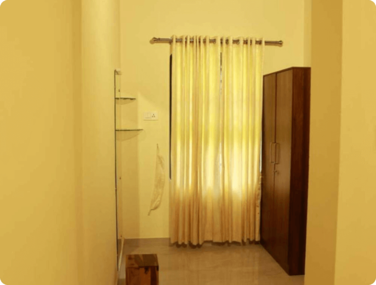 Bedrooms with cupboards
